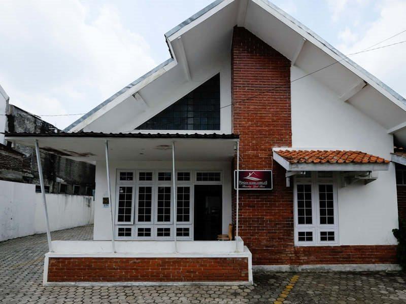 Reddoorz Near Moro Mall Purwokerto Exterior foto